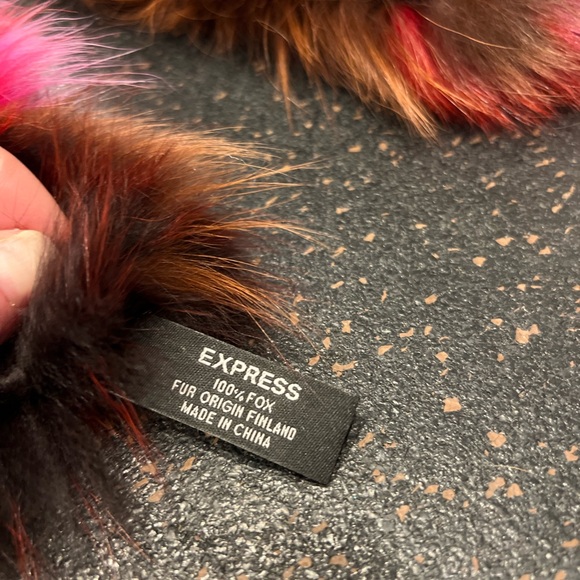 Colorful Fox Fur Scarf - Picture 5 of 7